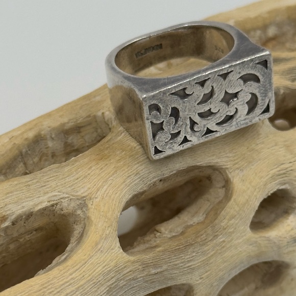Signed Lois Hill Sterling Silver Heavy Filigree Square Ring 17.8 grams - Picture 2 of 9